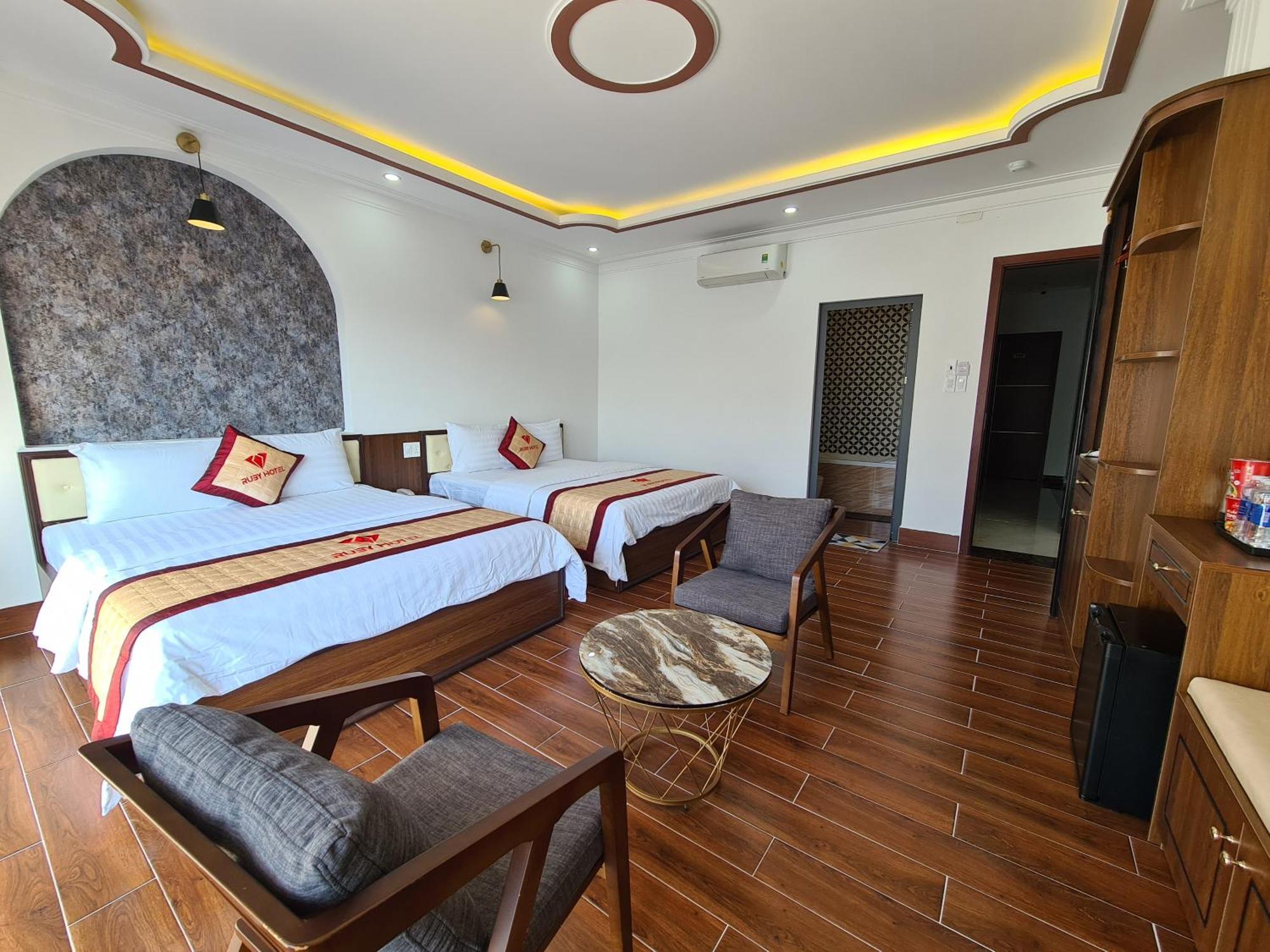 Ruby Hotel Vĩnh Long Extérieur photo